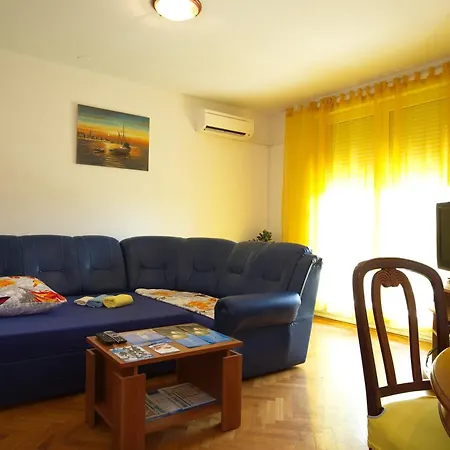 With Wifi - 11694 Apartament