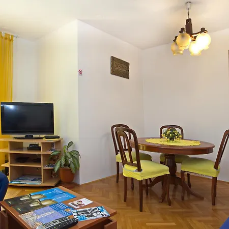 With Wifi - 11694 Apartament